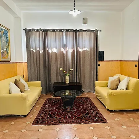 Capanna Sul Porto דירה *