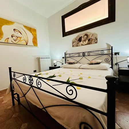 Capanna Sul Porto דירה San Calogero